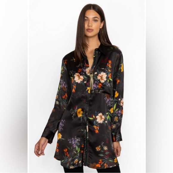 Johnny Was Dresses & Skirts - NWT JOHNNY WAS BUTTON DETAIL SWING TUNIC DRESS